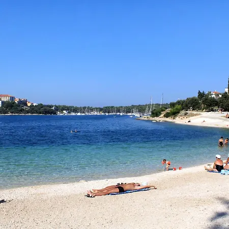 Family-friendly With Swimming Pool Pjescana Uvala, - 22778 * Pula