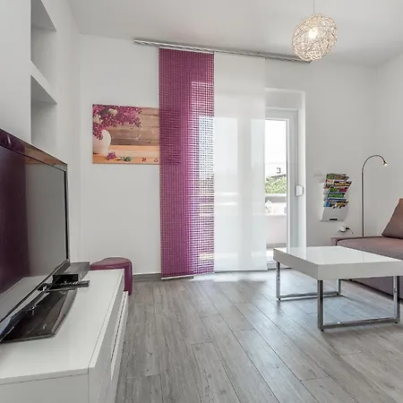 Family-friendly With Swimming Pool Pjescana Uvala, - 22778 Lejlighed