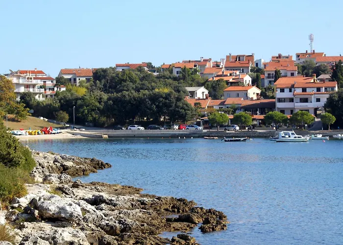 Family-friendly With Swimming Pool Pjescana Uvala, - 22778 Pula